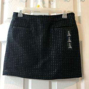 NWT GAP Black Skirt